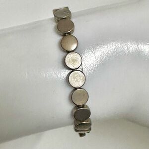 Silver gold tone round disc stretchy bracelet